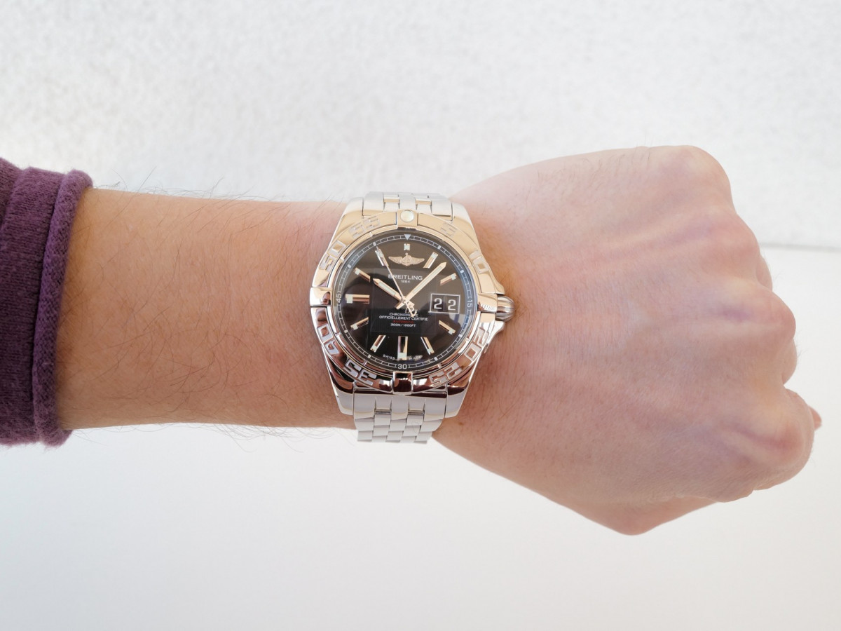 Швейцарський годинник Breitling Galactic 41 Black Dial