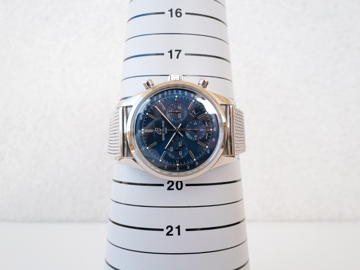 Швейцарський годинник Breitling Transocean Chronograph Blue Dial 43 Limited Edition