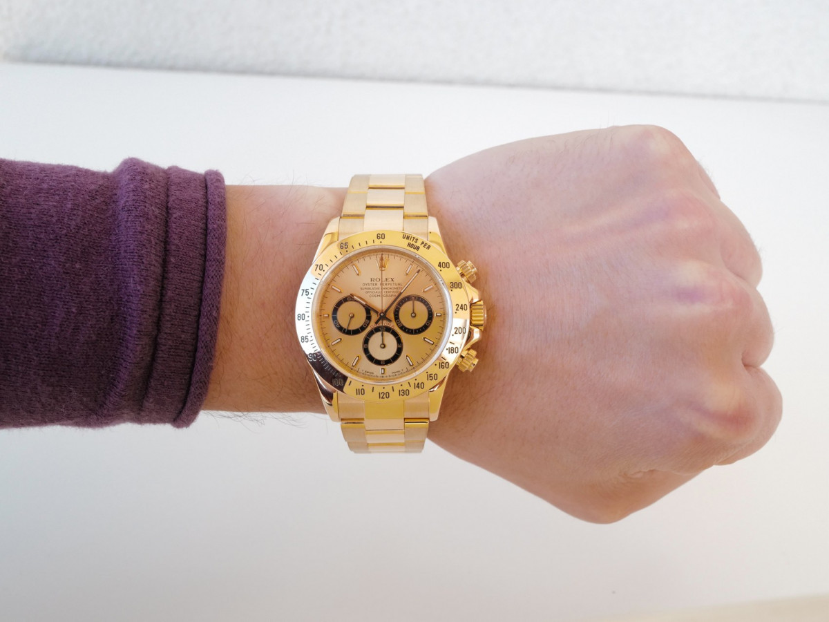 Швейцарський годинник Rolex Daytona Zenith 18K Yellow Gold Chronograph Champagne Dial