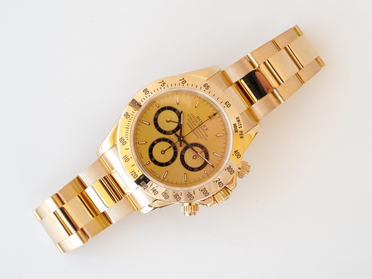 Швейцарський годинник Rolex Daytona Zenith 18K Yellow Gold Chronograph Champagne Dial