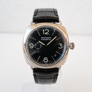 Швейцарские часы Panerai Radiomir 18k White Gold 40