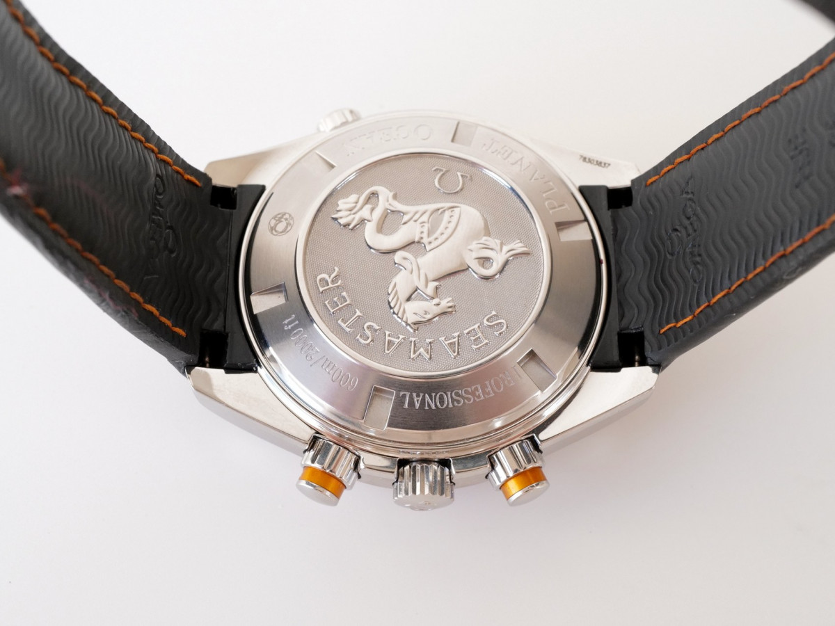 Швейцарський годинник Omega Seamaster Planet Ocean Chronograph 600M 45.5