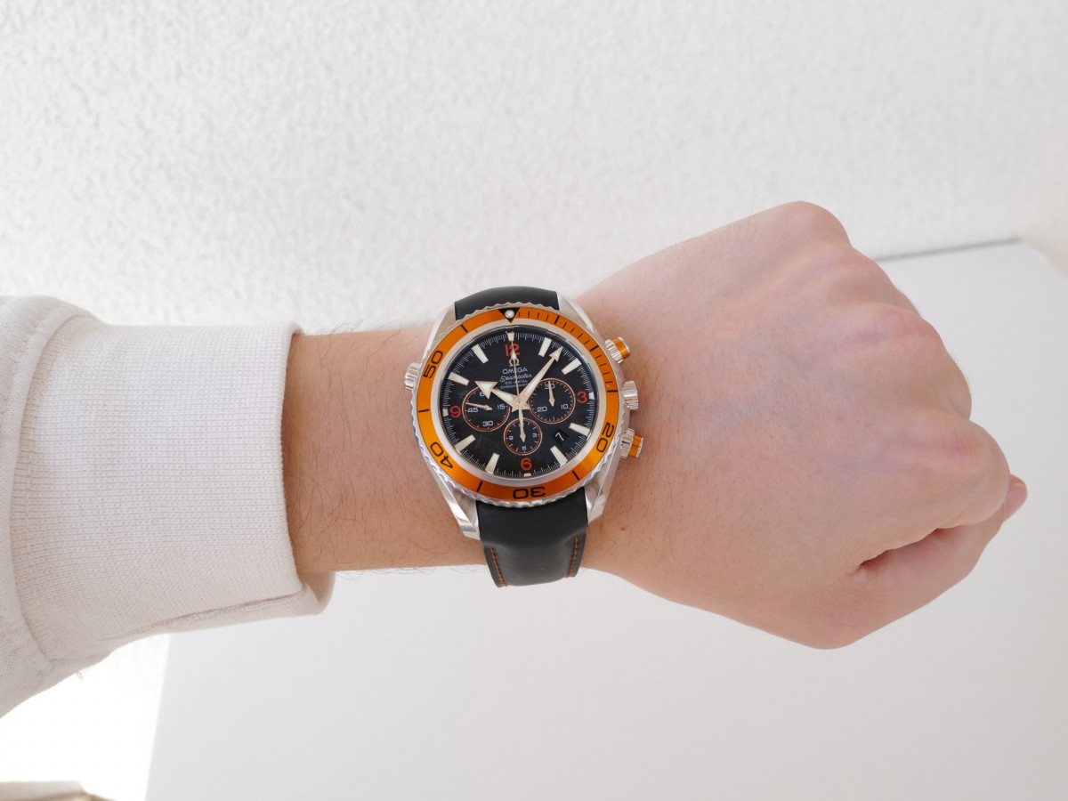Швейцарський годинник Omega Seamaster Planet Ocean Chronograph 600M 45.5