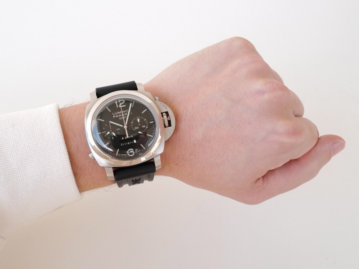 Швейцарський годинник Panerai Luminor 1950 8 Days Chrono Monopulsante GMT 44 Limited Edition
