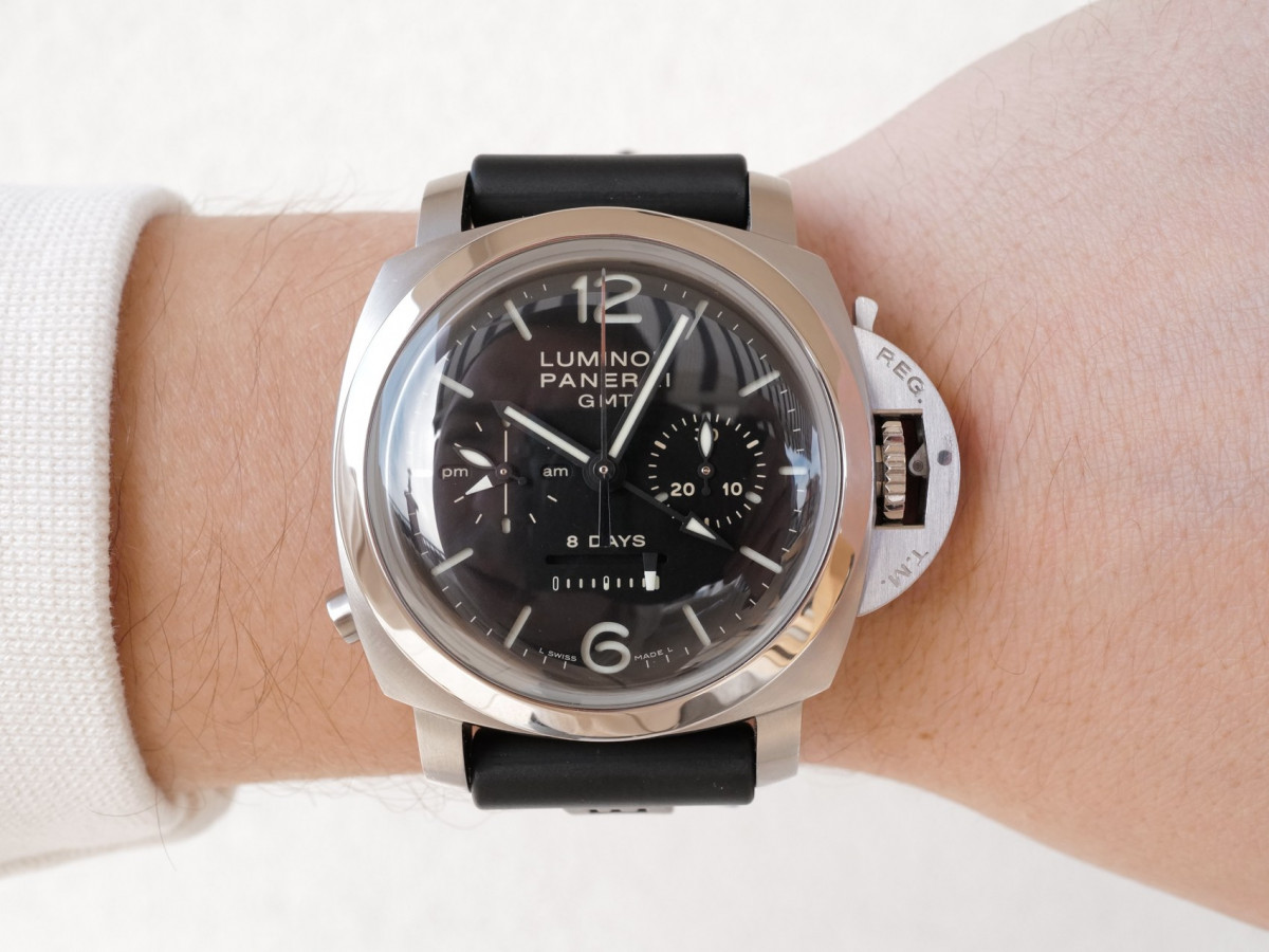 Швейцарський годинник Panerai Luminor 1950 8 Days Chrono Monopulsante GMT 44 Limited Edition