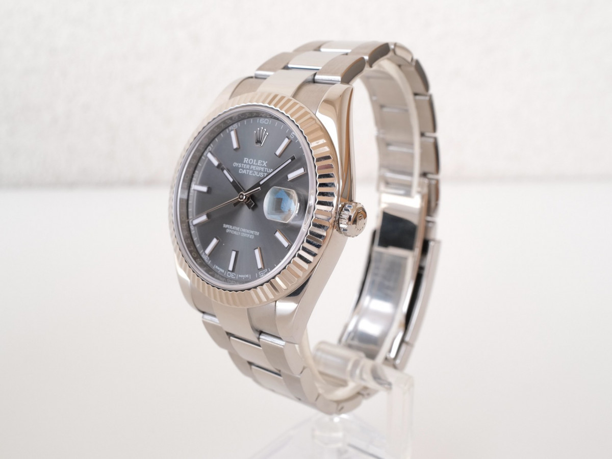 Швейцарський годинник Rolex Datejust 41 Oyster Rhodium Dial