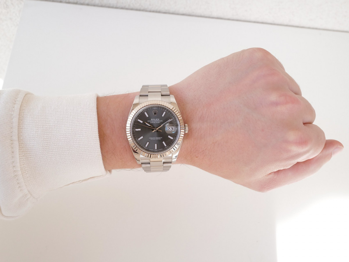 Швейцарський годинник Rolex Datejust 41 Oyster Rhodium Dial