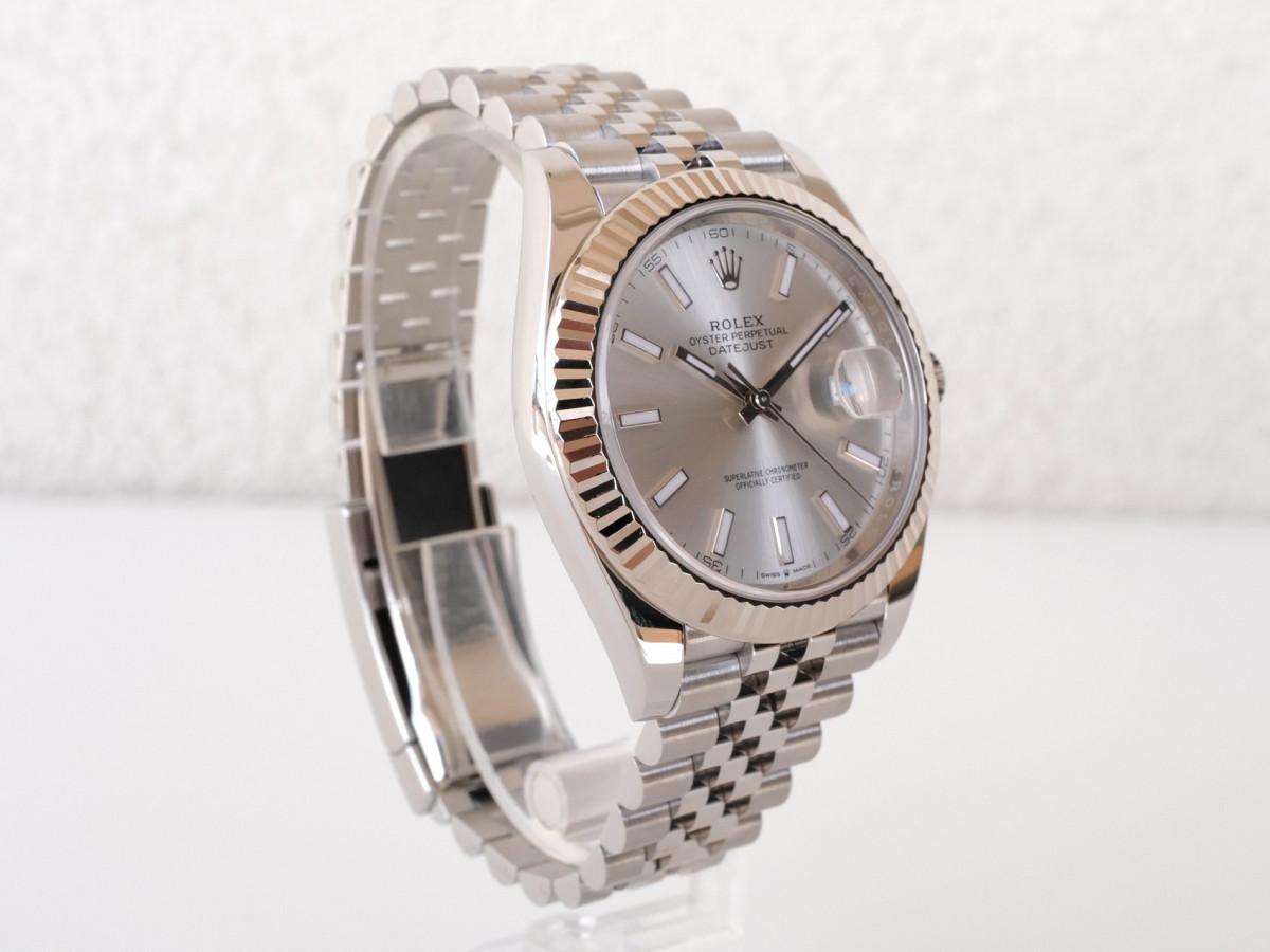 Швейцарський годинник Rolex Datejust 41 Silver Dial Jubilee