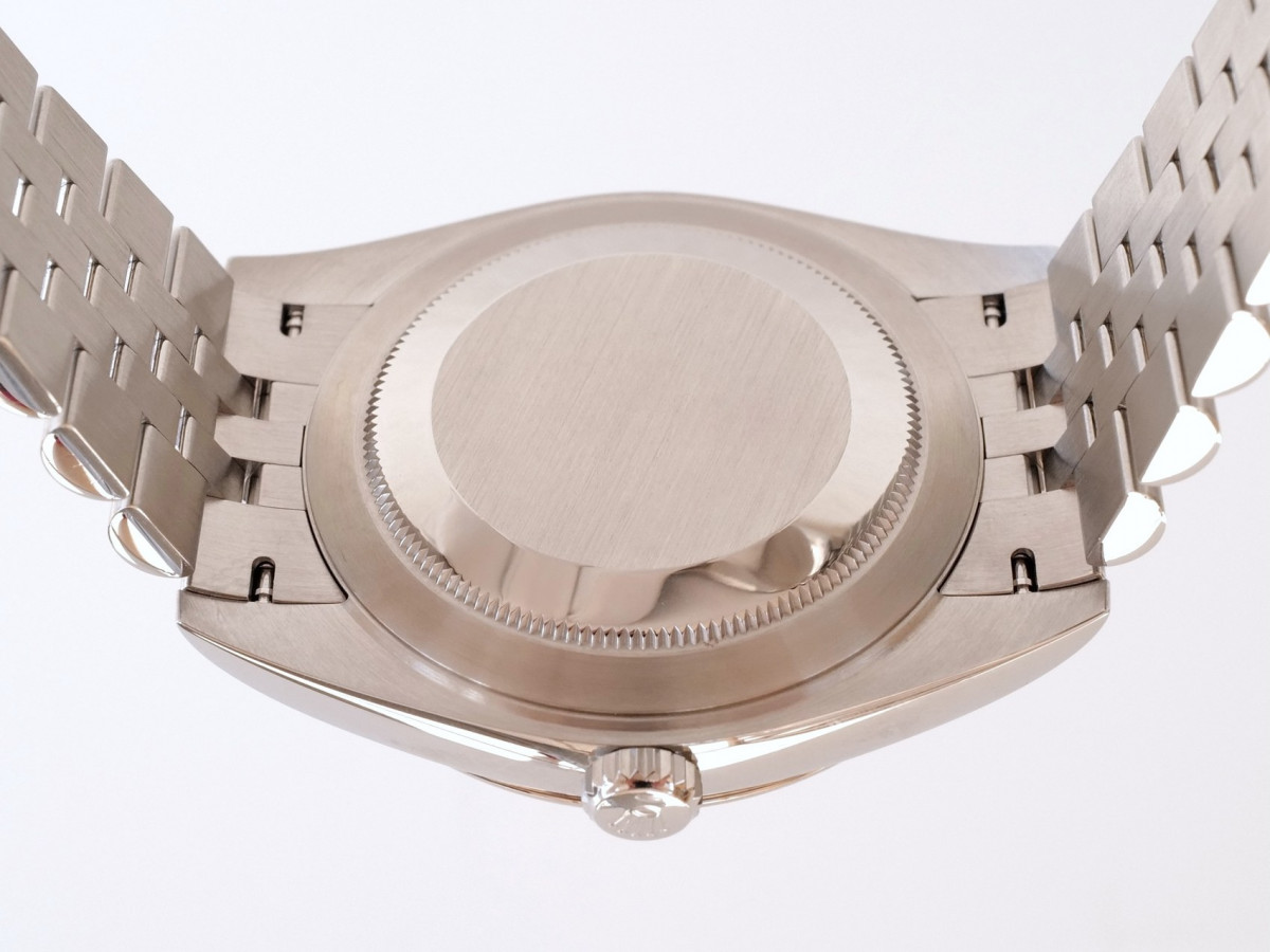 Швейцарський годинник Rolex Datejust 41 Silver Dial Jubilee