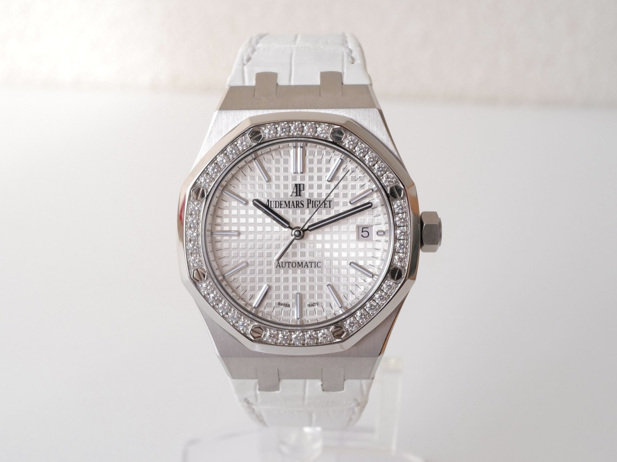 Швейцарський годинник Audemars Piguet Royal Oak 37 Diamond Bezel Automatic