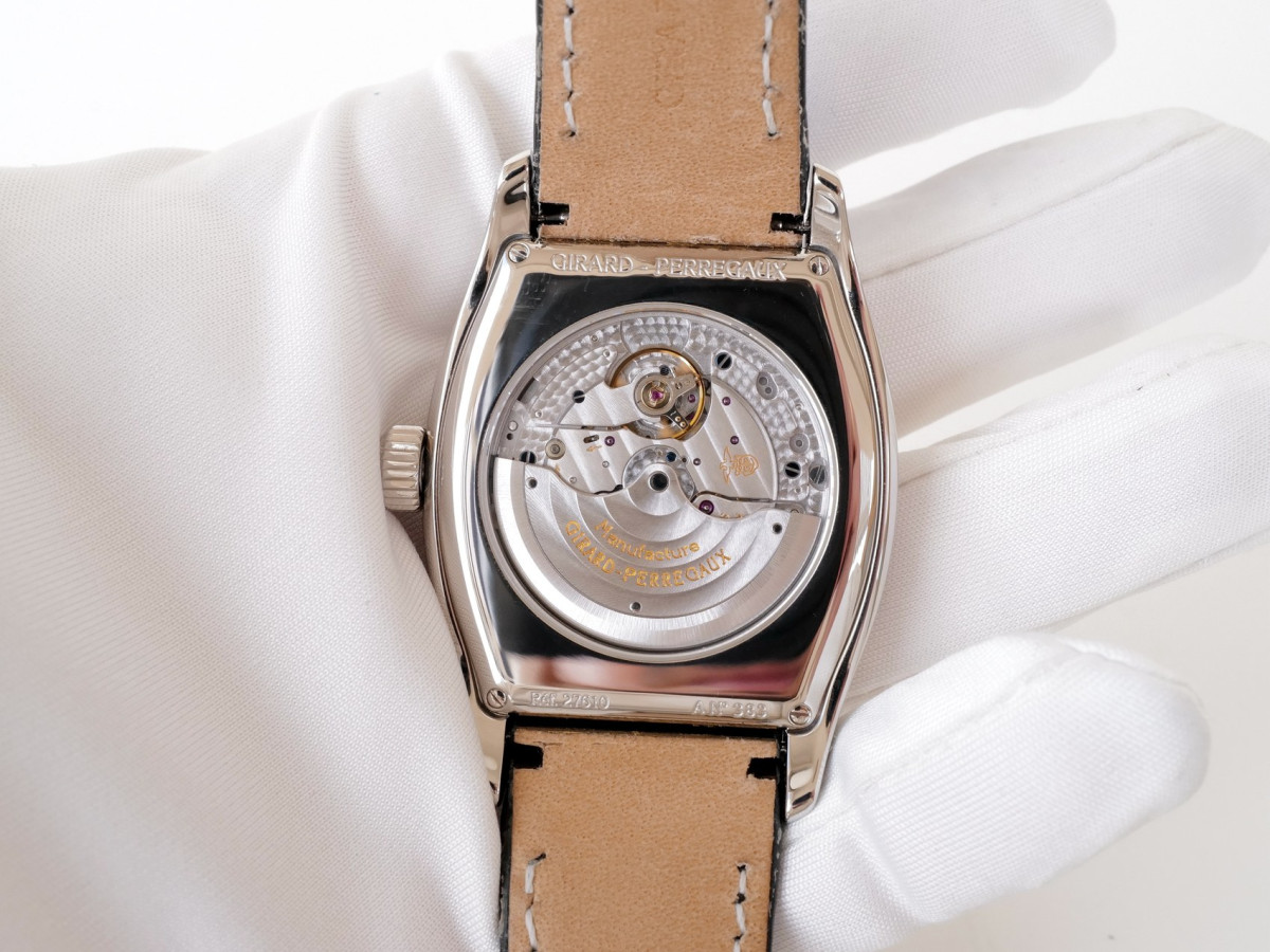 Швейцарские часы Girard-Perregaux Richeville Day Night