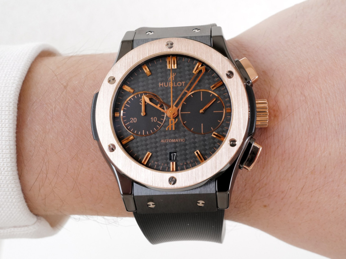 Швейцарские часы Hublot Classic Fusion Chronograph 45 Ceramic 18K Rose Gold