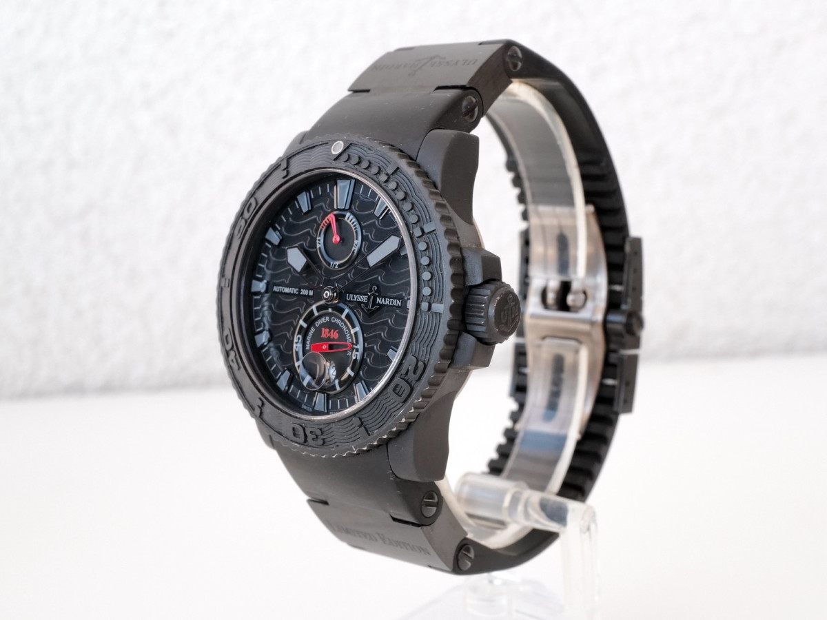 Swiss watch Ulysse Nardin Maxi Marine Diver Black Ocean Limited 43