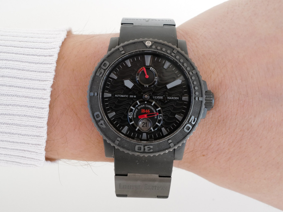Swiss watch Ulysse Nardin Maxi Marine Diver Black Ocean Limited 43