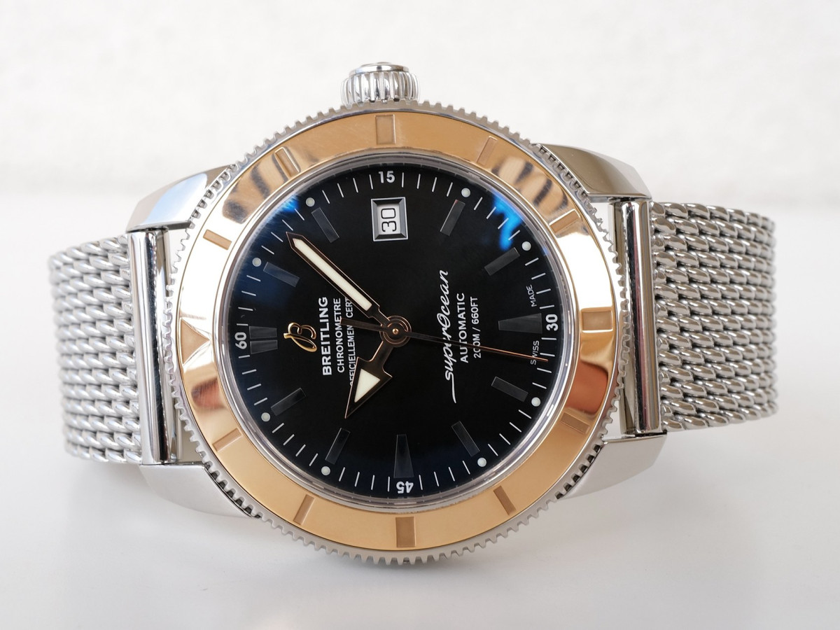 Швейцарський годинник Breitling Superocean Heritage 42 Steel Rose Gold
