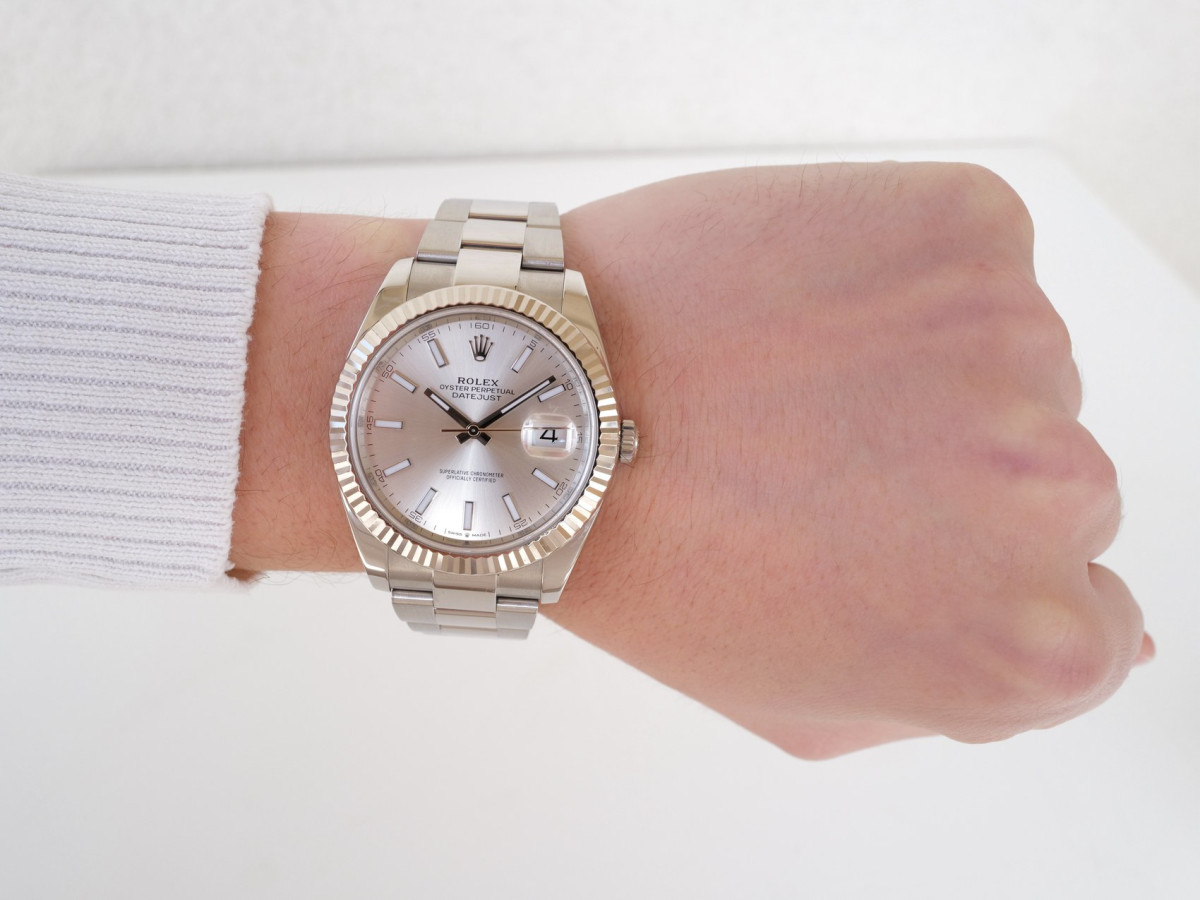 Swiss watch Rolex Datejust 41 Silver Dial Oyster