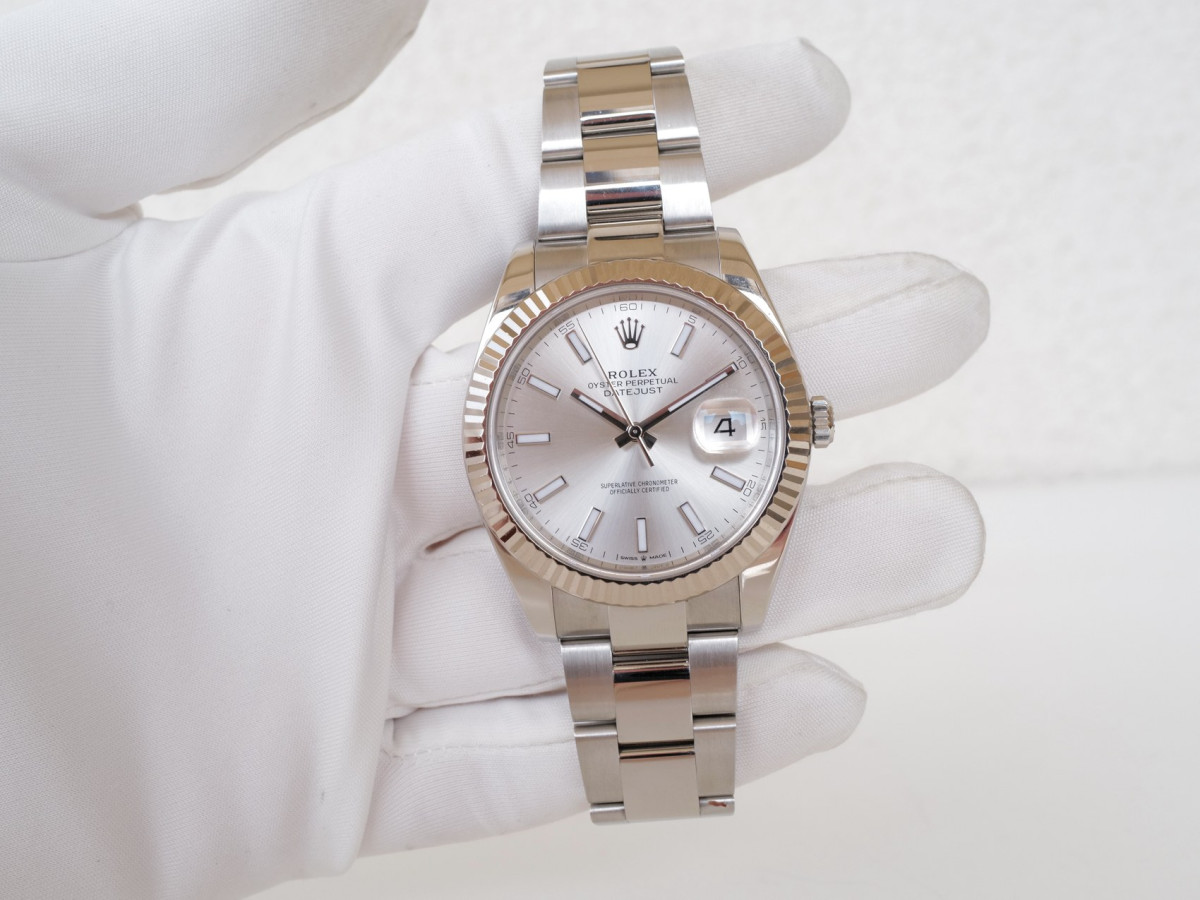 Swiss watch Rolex Datejust 41 Silver Dial Oyster