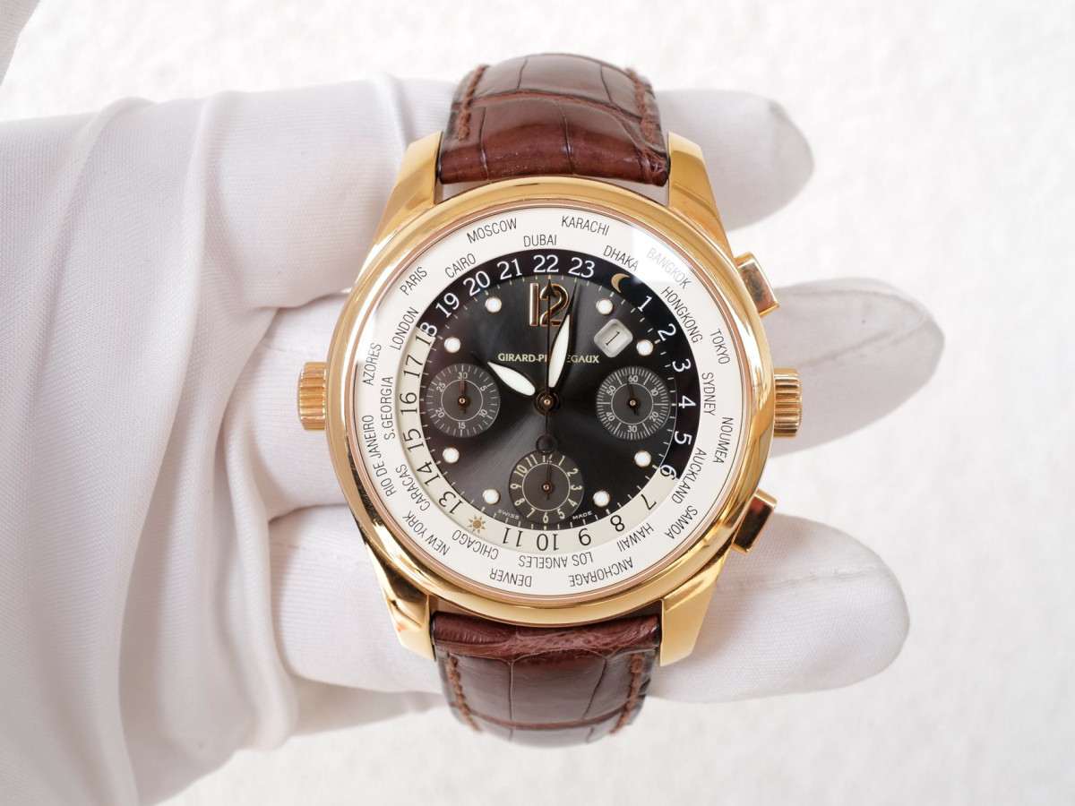 Швейцарские часы Girard Perregaux WW.TC Traveller 43 Chronograph 18K Rose Gold