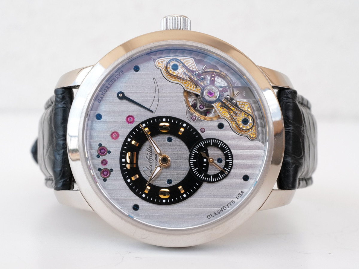 Швейцарський годинник Glashutte Original PanoInverse 42 XL 18K White Gold Manual Wind