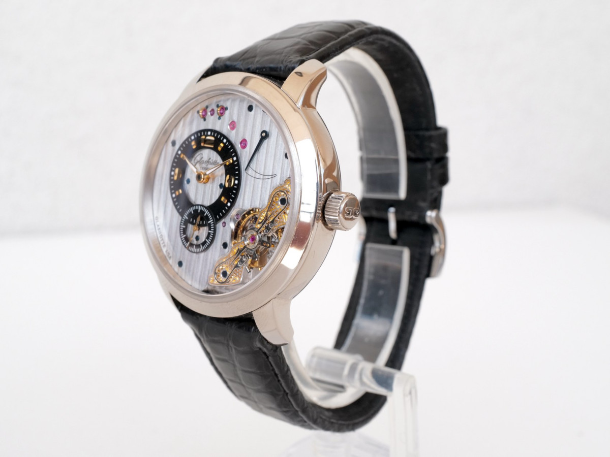 Швейцарський годинник Glashutte Original PanoInverse 42 XL 18K White Gold Manual Wind