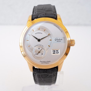 Швейцарський годинник Glashutte Original PanoMaticDate 18K Rose Gold 39
