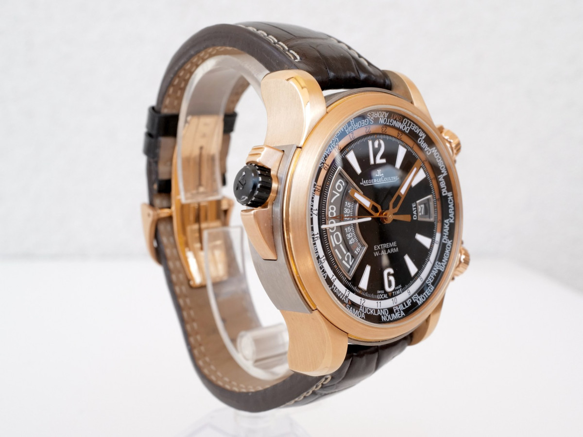 Швейцарские часы Jaeger-LeCoultre Master Compressor Extreme W-Alarm 46 Valentino Rossi 18K Rose Gold
