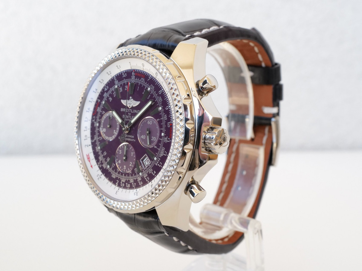 Швейцарские часы Breitling Bentley Motors T Chronograph 49 Burgundy Purple Violet Dial