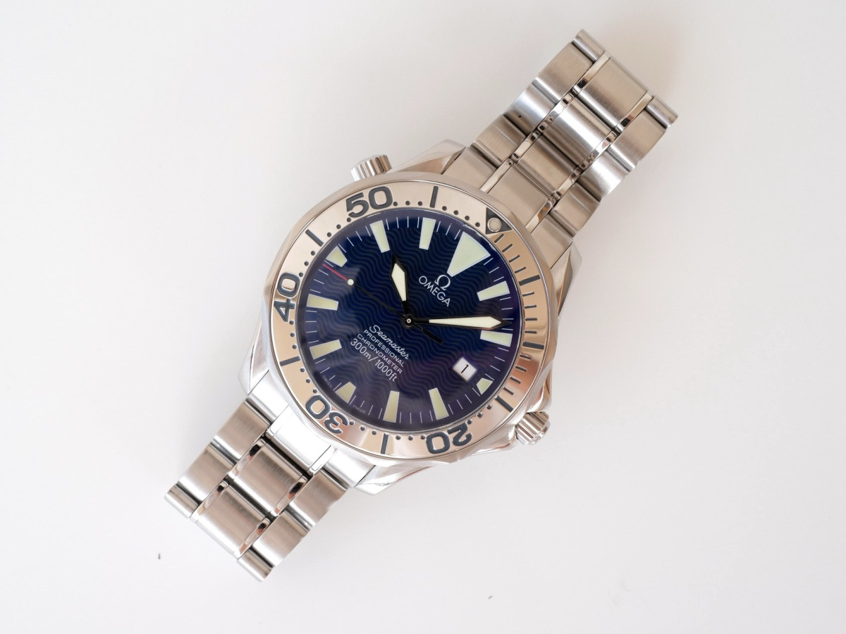 Швейцарские часы Omega Seamaster Diver 41 300M Automatic Electric Blue Dial