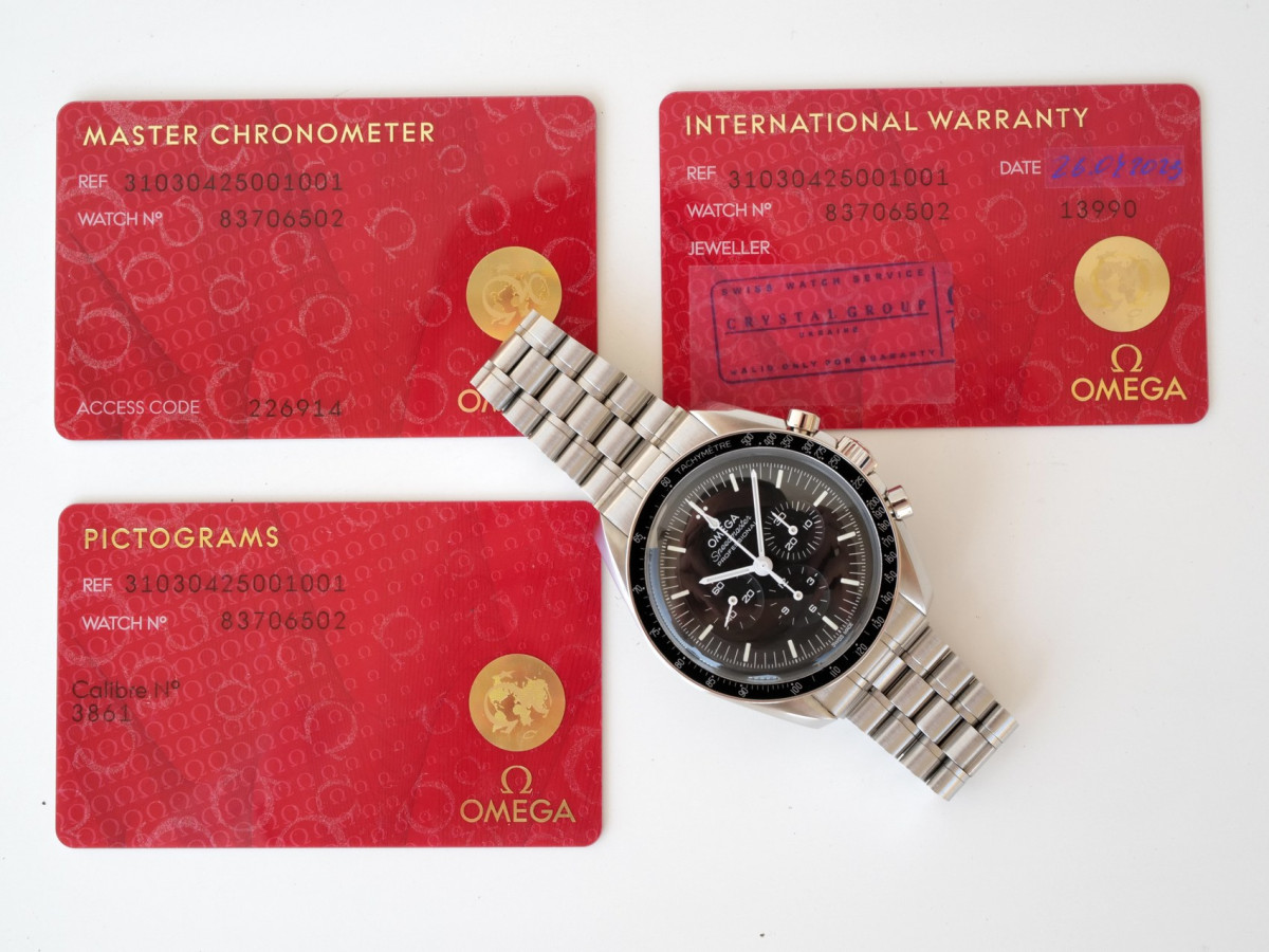 Швейцарские часы Omega Speedmaster Moonwatch Professional 42 Manual Wind Co‑Axial Master Chronometer Chronograph