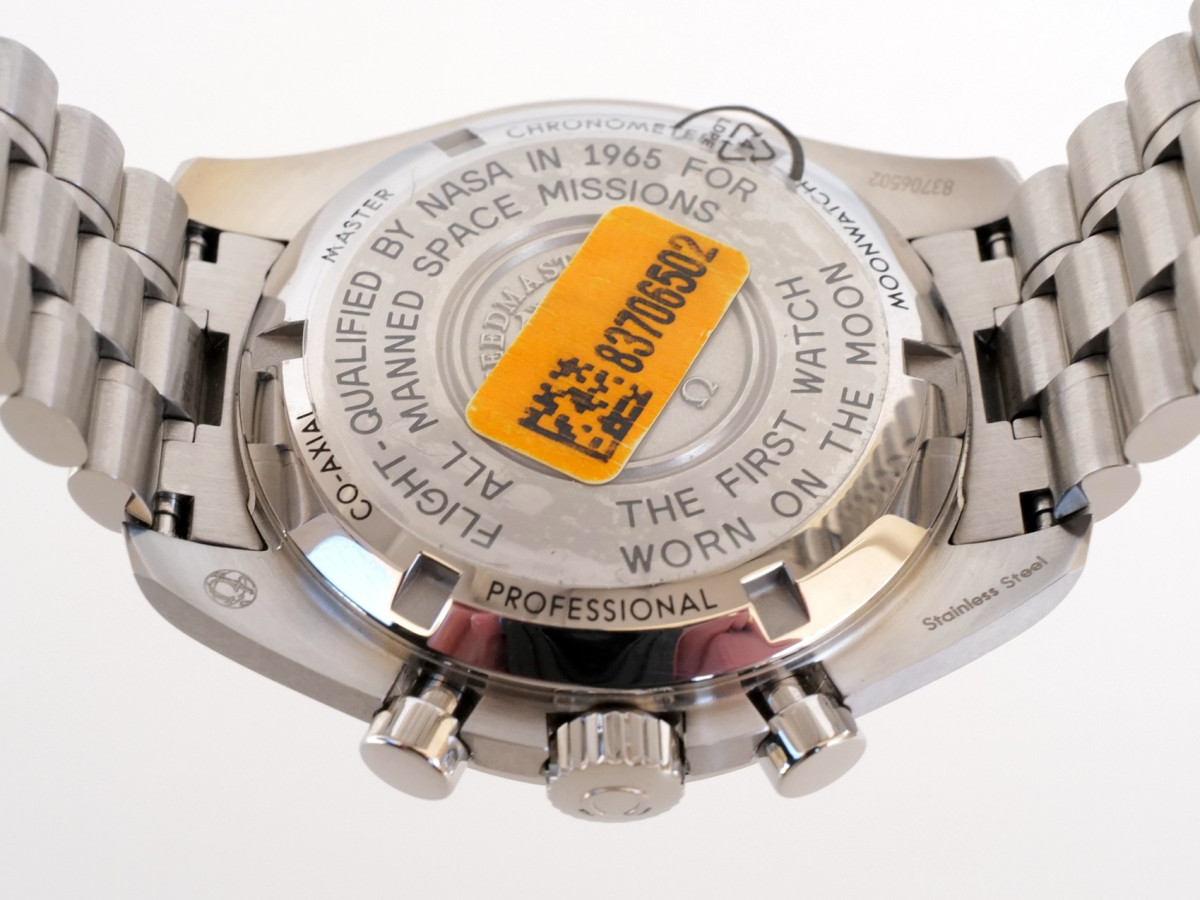 Швейцарские часы Omega Speedmaster Moonwatch Professional 42 Manual Wind Co‑Axial Master Chronometer Chronograph