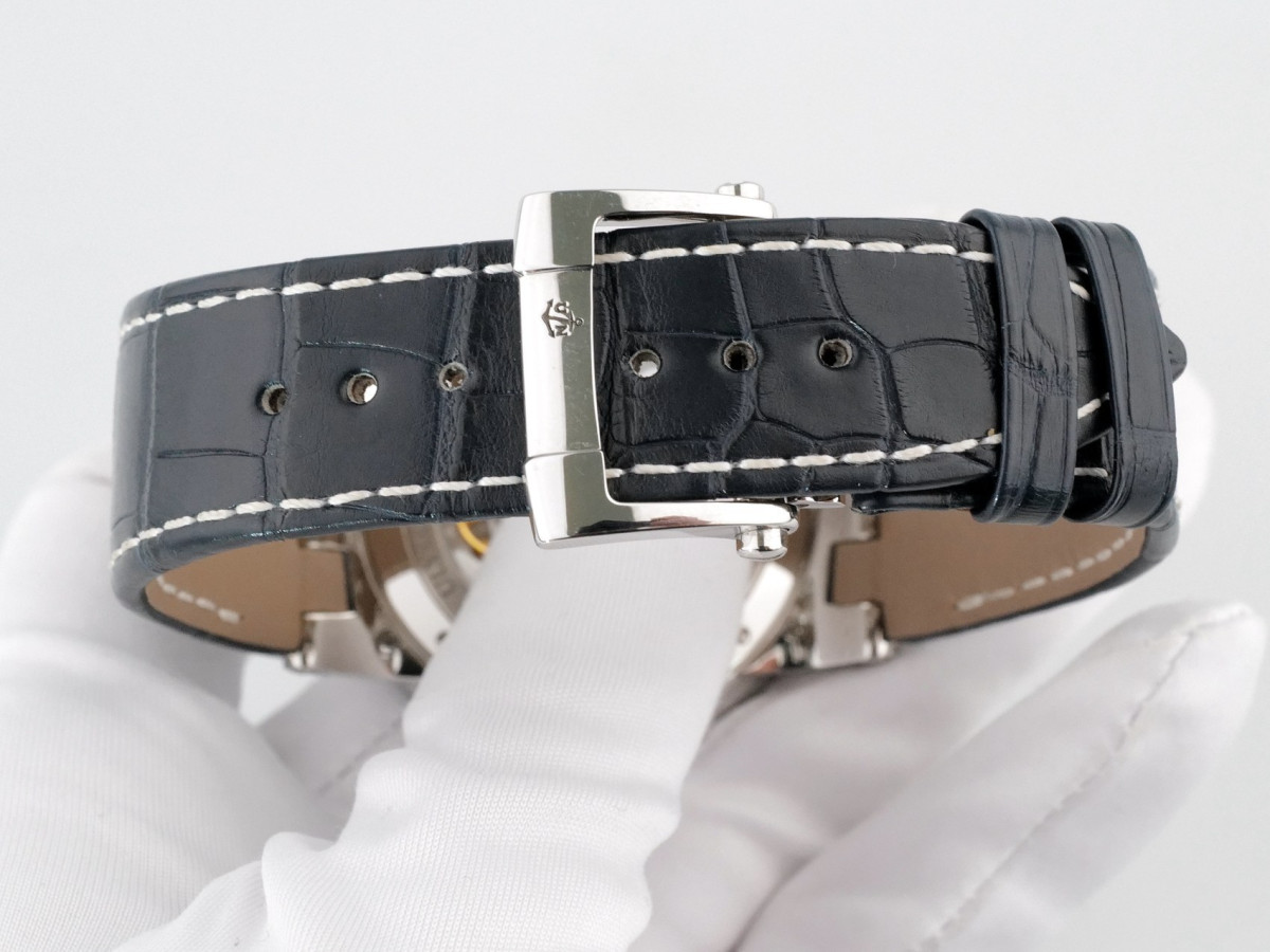 Швейцарський годинник Ulysse Nardin Executive 43 Dual Time Blue Dial