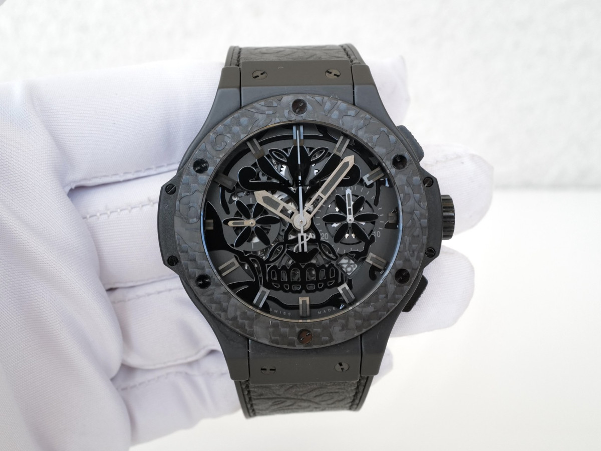 Швейцарские часы Hublot Big Bang 44 Aero Bang Sugar Skull Ceramic Carbon Limited Edition of 200