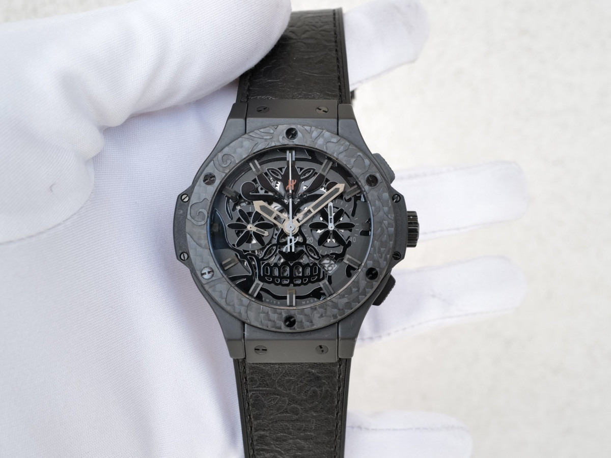 Швейцарские часы Hublot Big Bang 44 Aero Bang Sugar Skull Ceramic Carbon Limited Edition of 200