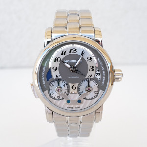 Швейцарские часы Montblanc Nicolas Rieussec 43 Single Button Monopoussoir Chronograph GMT