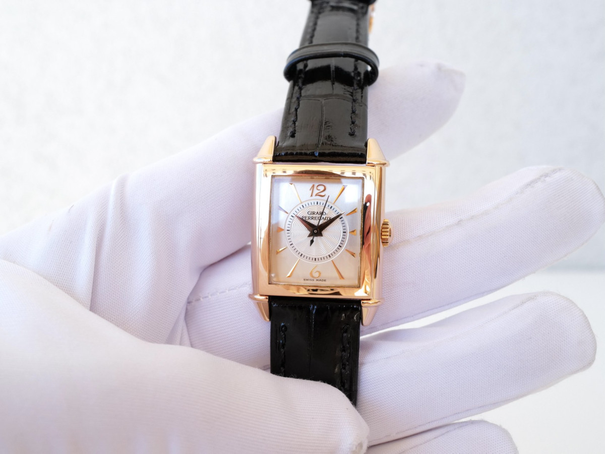 Швейцарские часы Girard Perregaux Vintage 1945 Ladies Quartz 18K Rose Gold