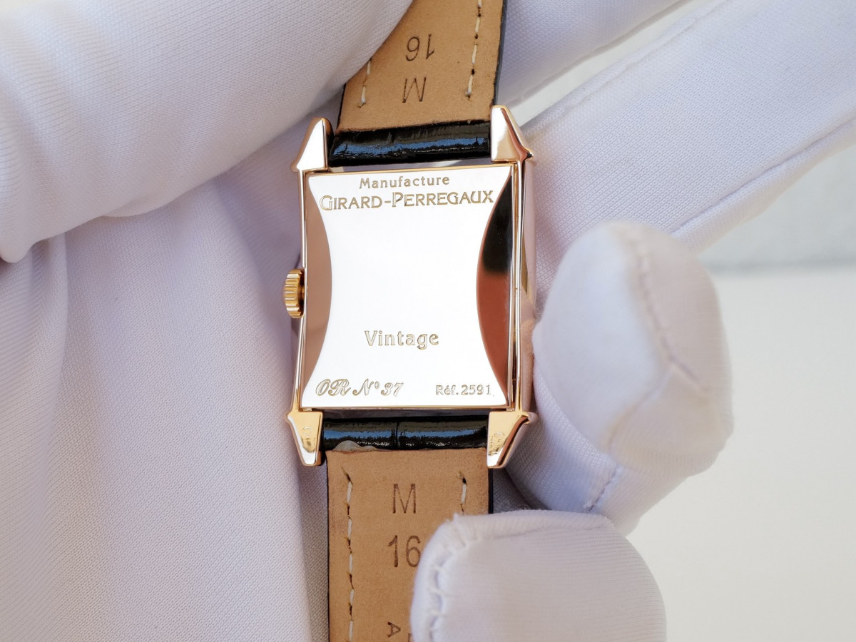 Швейцарские часы Girard Perregaux Vintage 1945 Ladies Quartz 18K Rose Gold