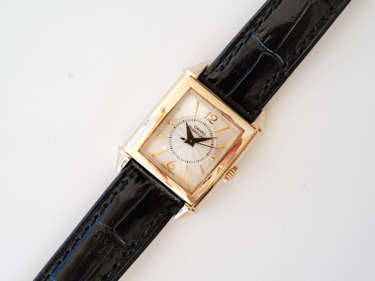 Швейцарские часы Girard Perregaux Vintage 1945 Ladies Quartz 18K Rose Gold