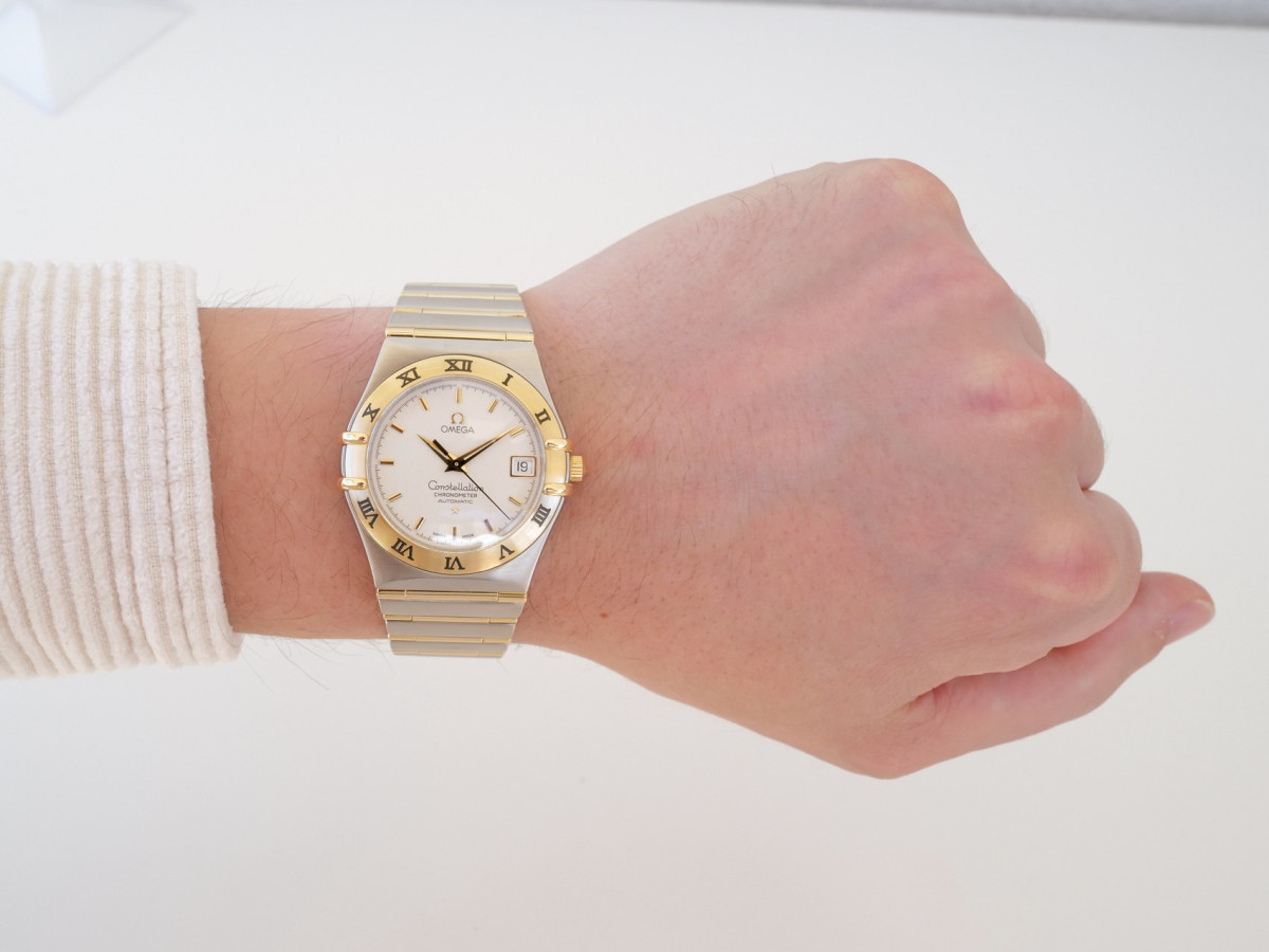 Швейцарские часы Omega Constellation 36 Automatic Steel Yellow Gold Silver Dial