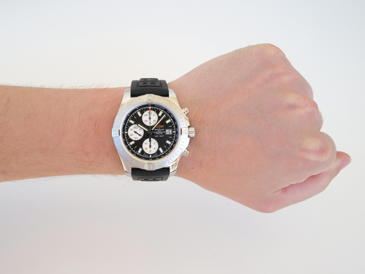 Швейцарський годинник Breitling Colt 44 Automatic Chronograph