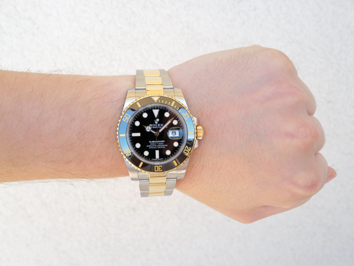 Swiss watch Rolex Submariner Date 40 Black Dial Ceramic Bezel