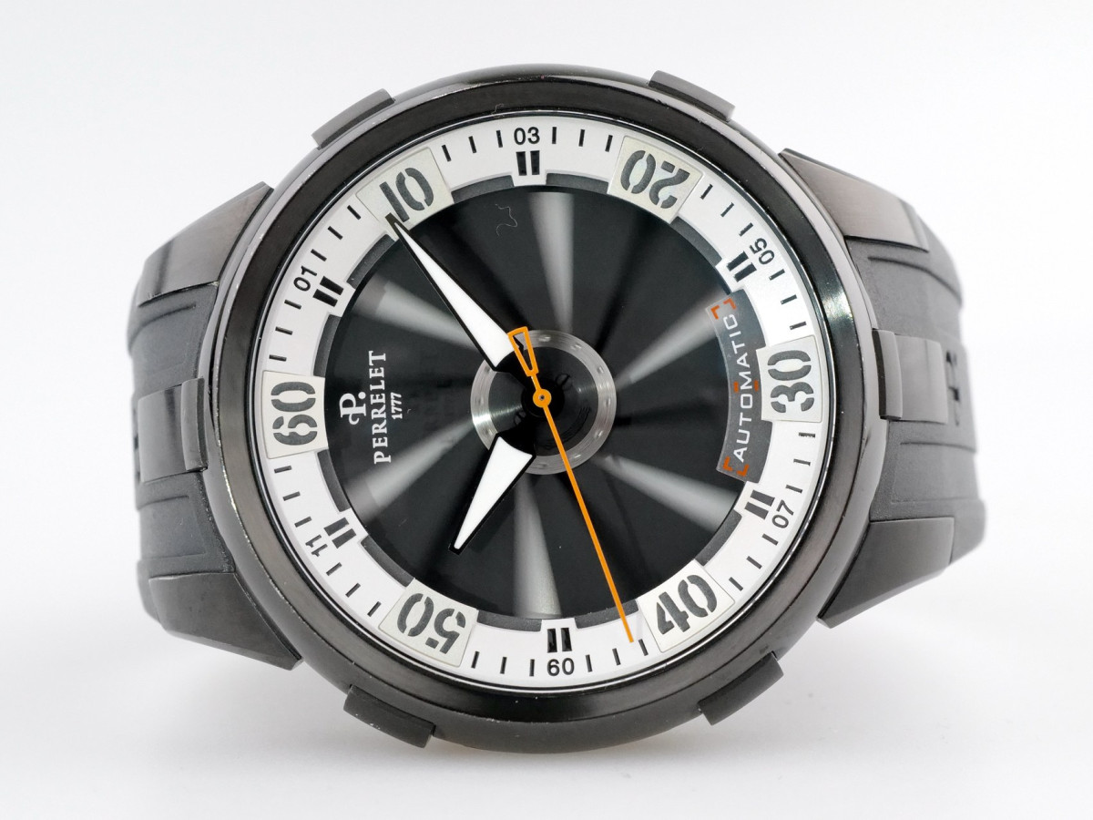 Швейцарские часы Turbine XL 50 Black