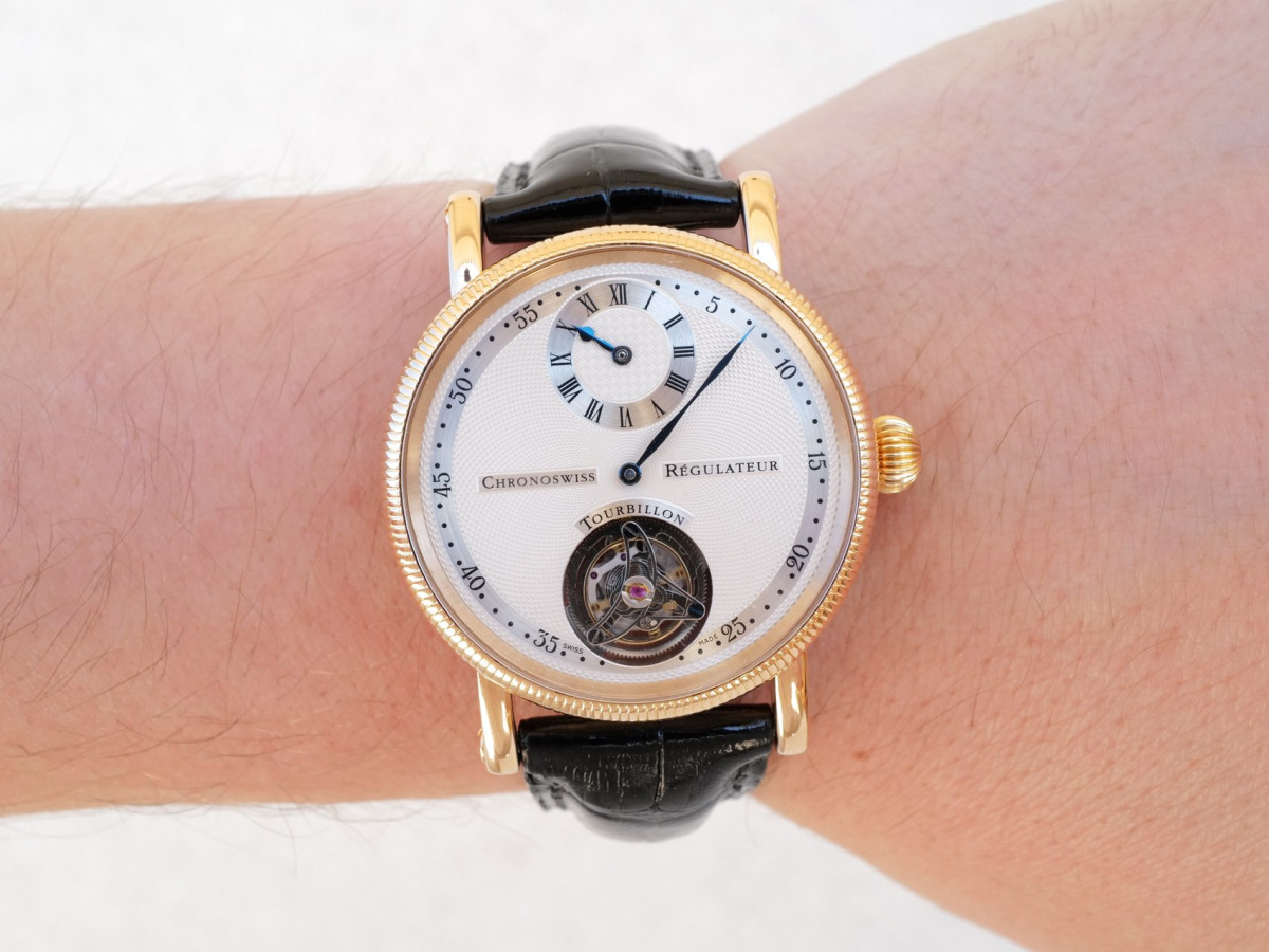 Швейцарские часы Chronoswiss Regulateur Tourbillon 38 Manual Wind 18K Rose Gold