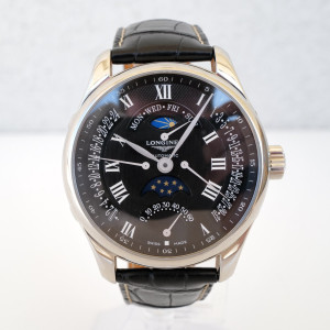 Швейцарський годинник Longines Master Collection 44 Retrograde Moonphase Black Dial