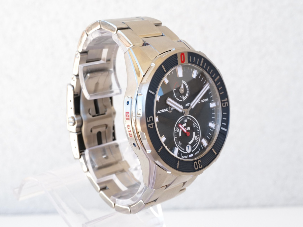 Швейцарские часы Ulysse Nardin Diver Chronometer 44 Titanium