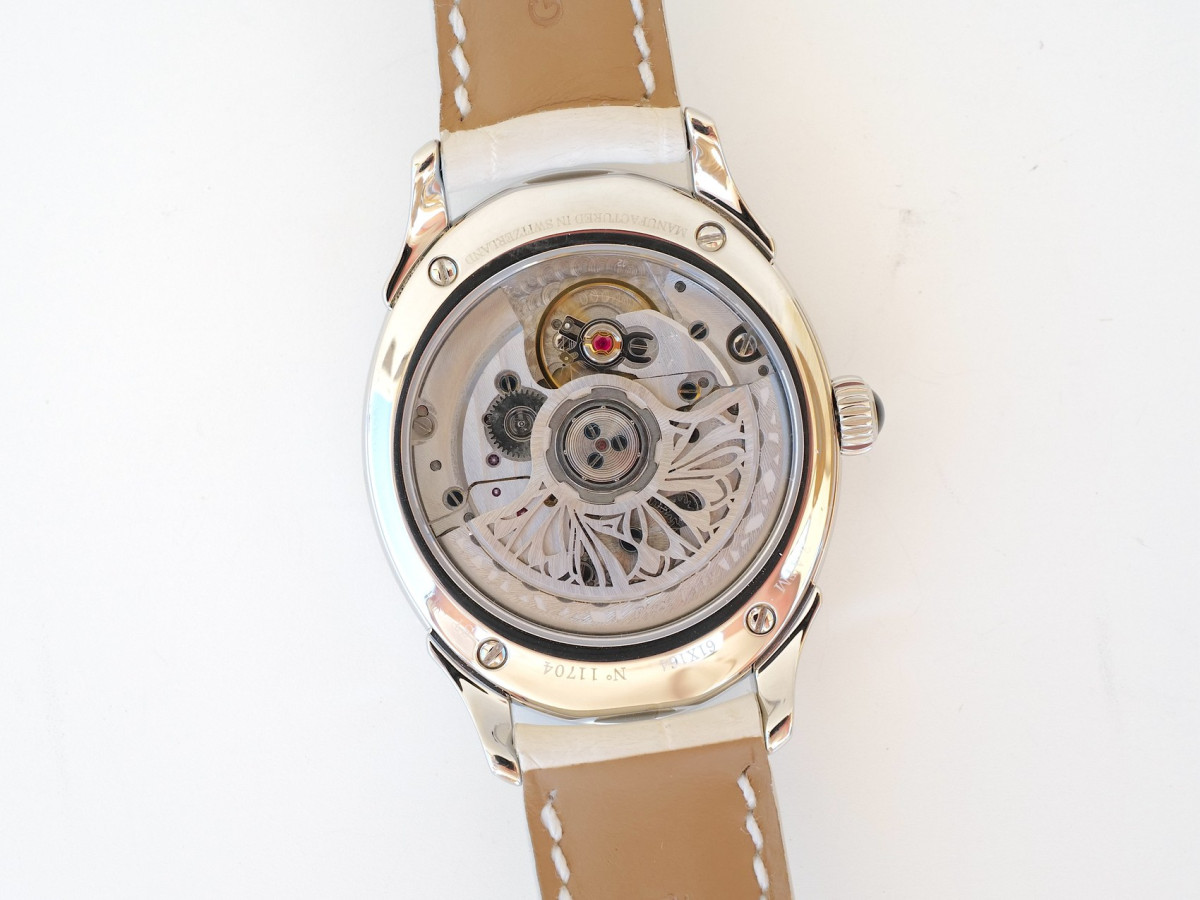 Швейцарський годинник Vulcain First Lady Automatic MOP Diamond Dial Bezel