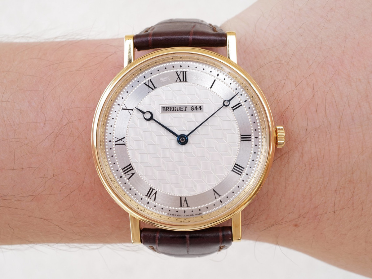 Швейцарський годинник Breguet Classique 41 Manual Wind 18K Yellow Gold