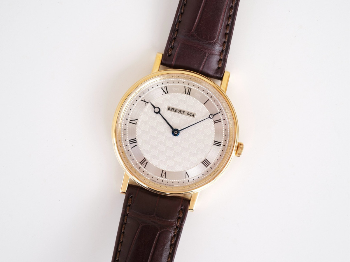 Швейцарський годинник Breguet Classique 41 Manual Wind 18K Yellow Gold