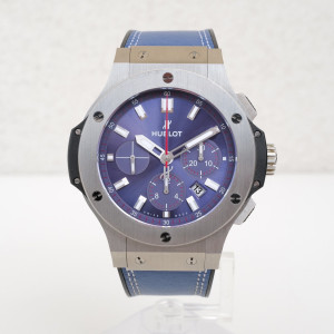 Швейцарские часы Hublot Big Bang 44 JFA Special Edition Blue