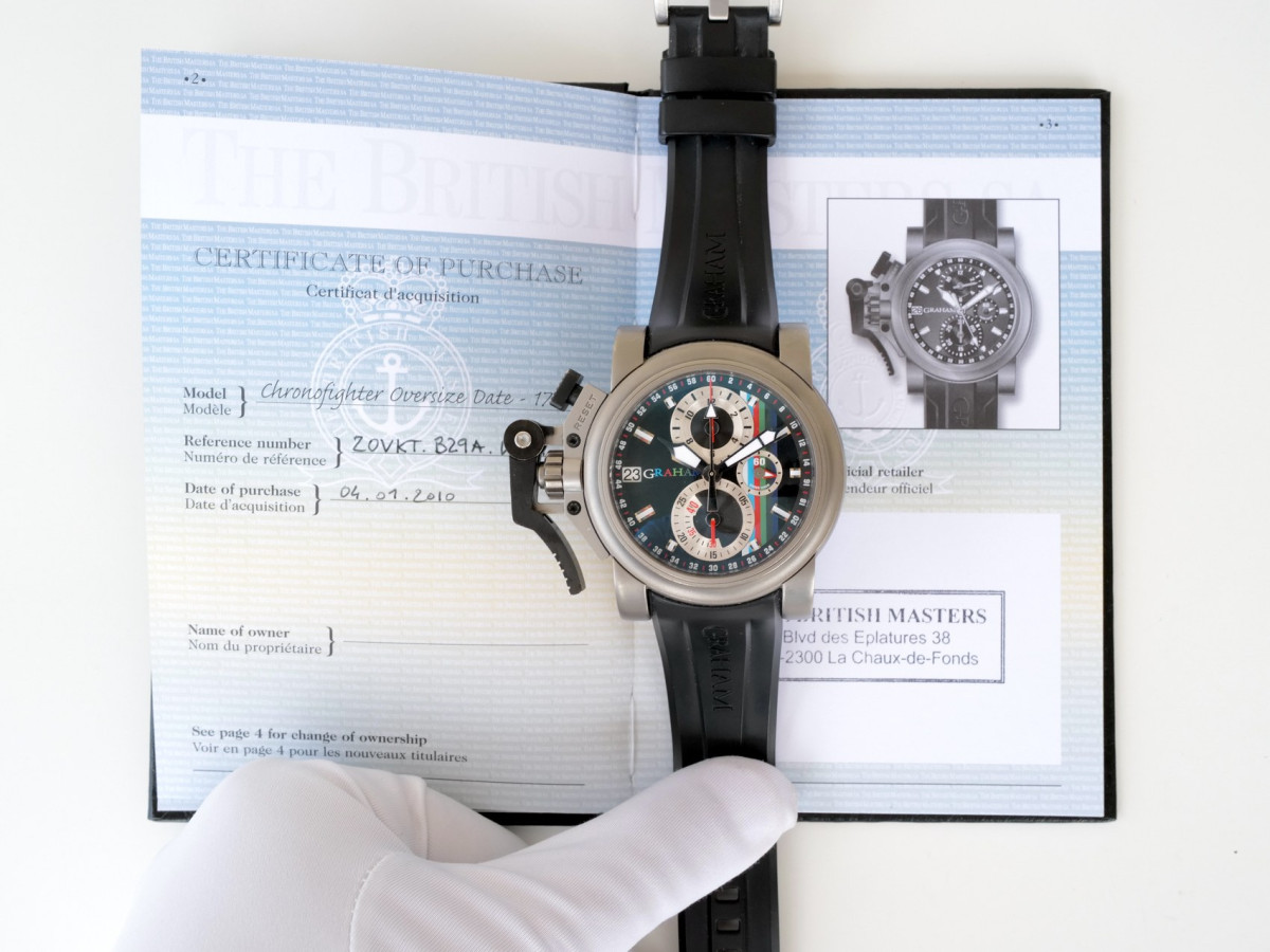 Швейцарские часы Graham Chronofighter Oversize 47 Titanium Limited Edition of 200