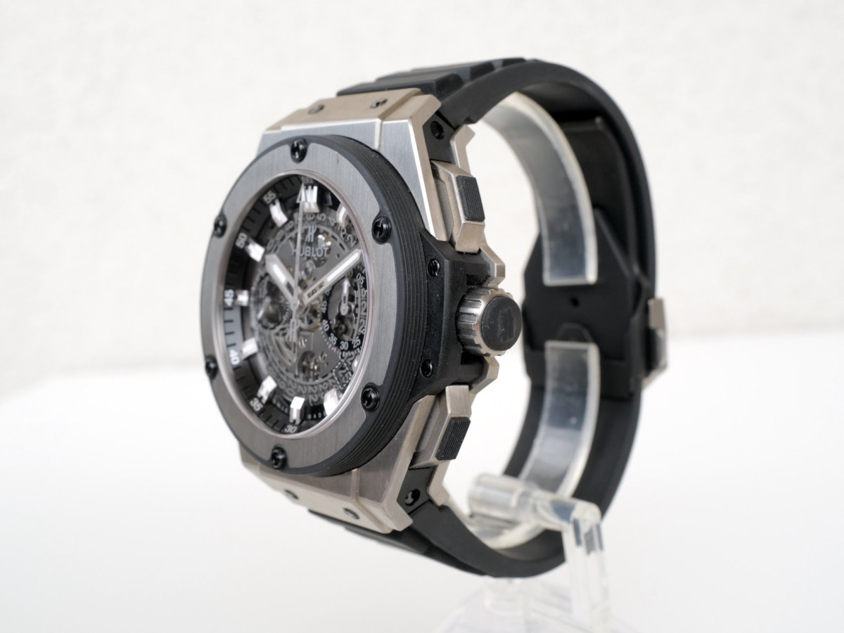Швейцарський годинник Hublot King Power Unico 48 Skeleton Titanium Chronograph